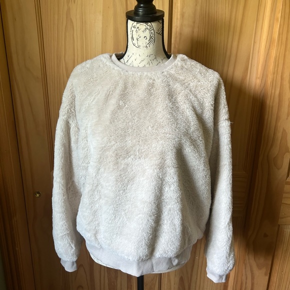 Philosophy Tops - Philosophy Fluffy Furry Pullover Sweater Sweatshirt